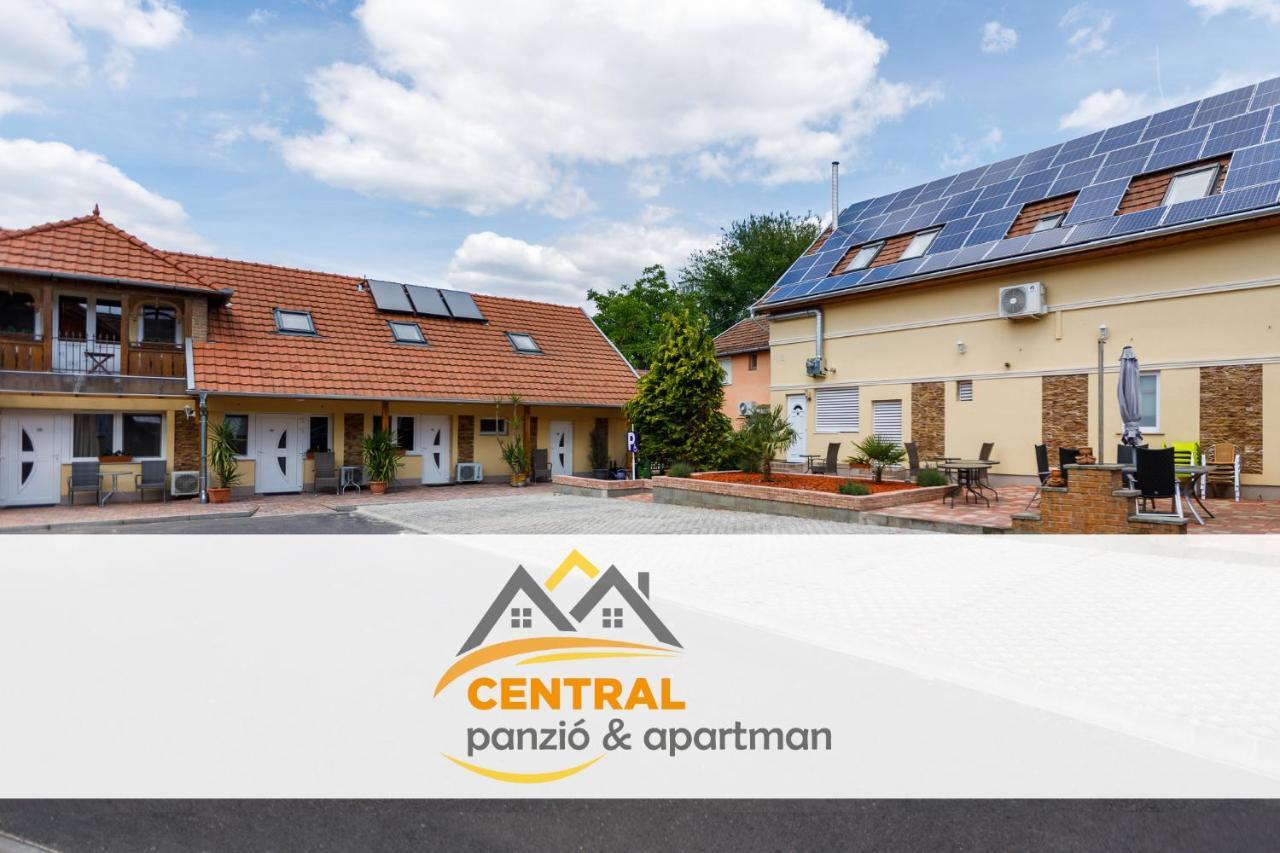 Central Apartman Gyula Exterior foto